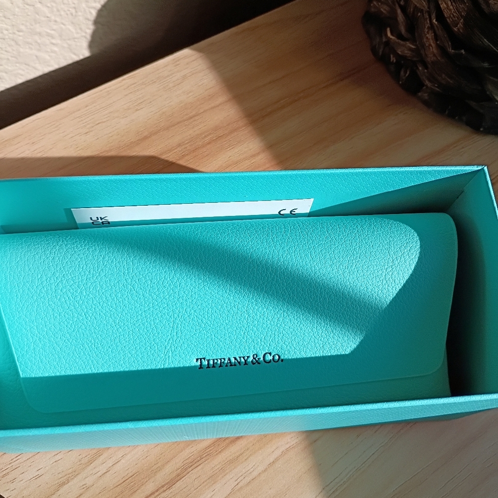 Tiffany & Co. Blue Eyeglasses Case - Picture 13 of 15